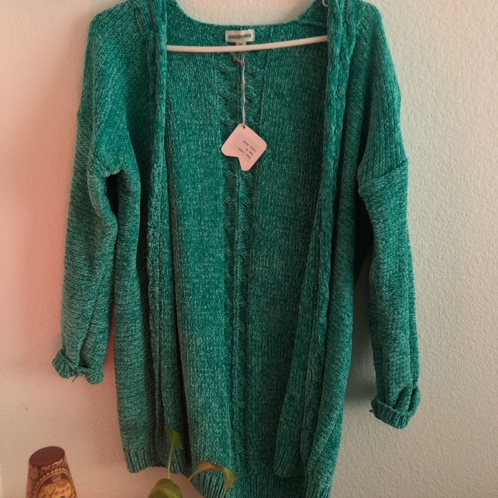 Cardigan - Picture 1 of 3